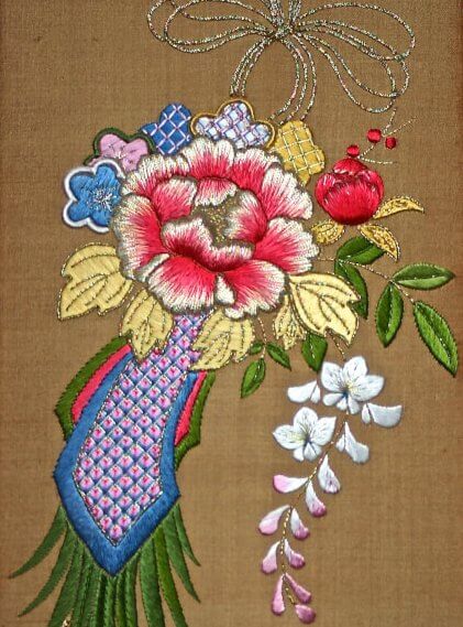 Silk and Metal Thread Embroidery Class