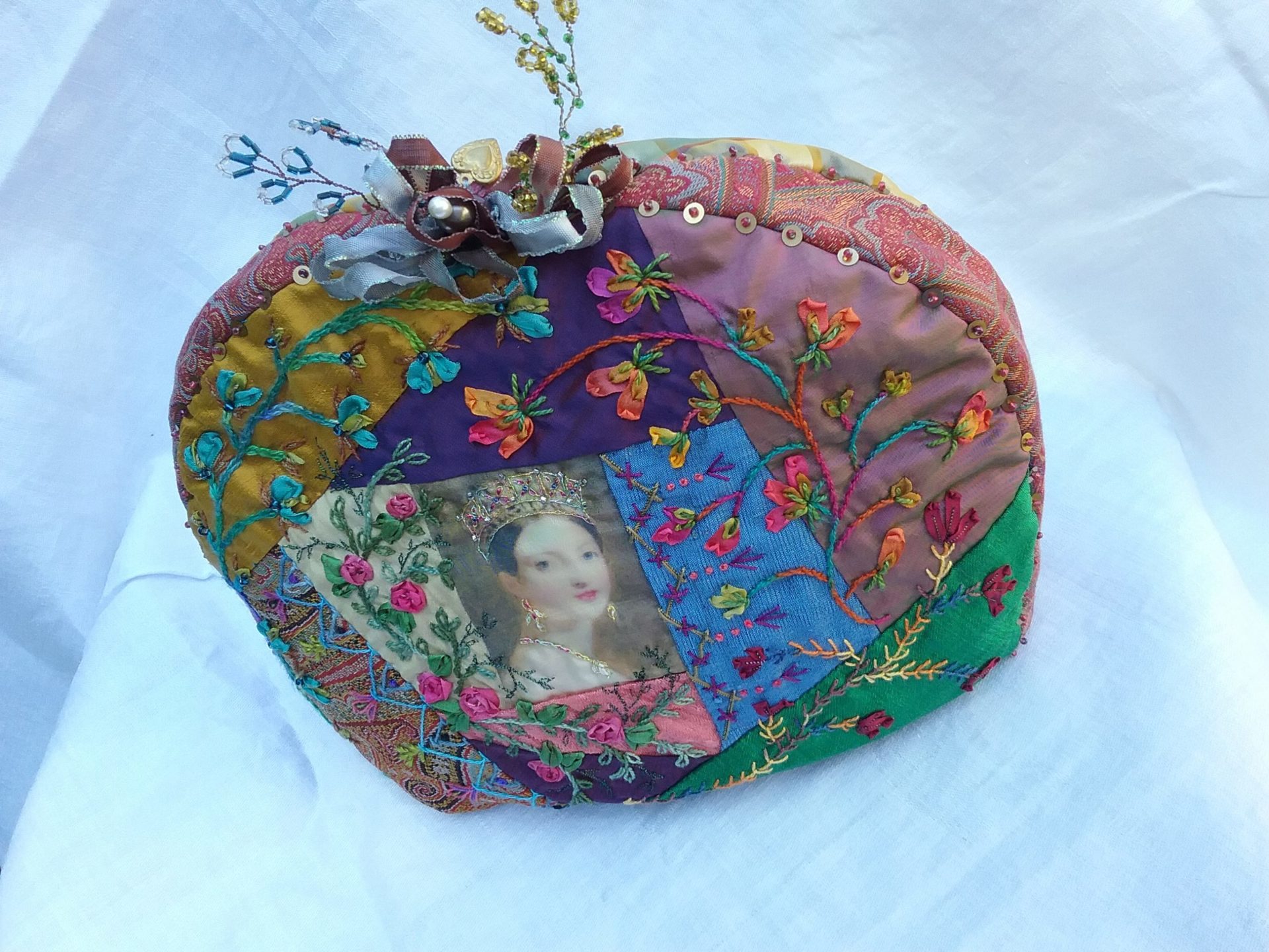 The New England Region Tea Cozy Exhibit returns to Boston Stitch Party 2023