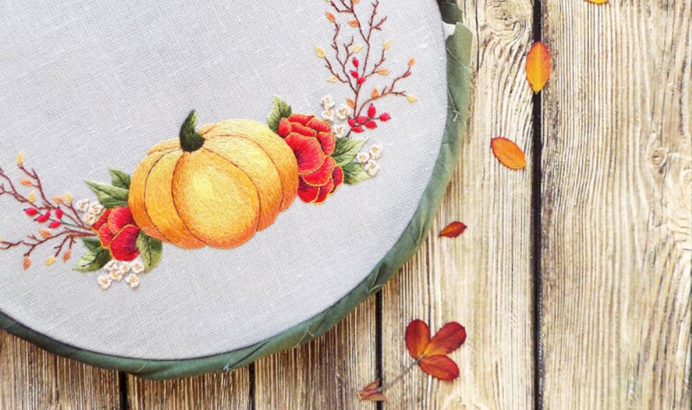 Free Embroidery Projects to Celebrate Fall & Winter Holidays