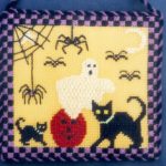 October 2021 Stitch-a-long: Brite Eyes, a Spooky Halloween Scene