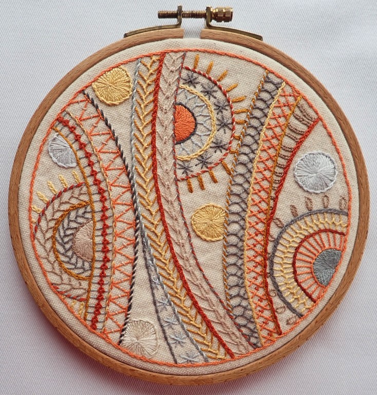 How to combine various stitch patterns in the Decorative Stitch category