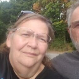 Profile picture of Linda Estes