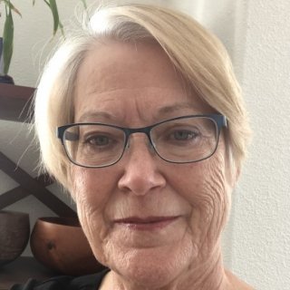 Profile picture of Mary Farias