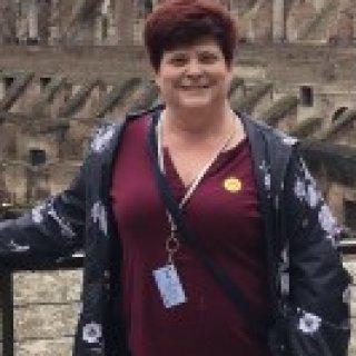 Profile picture of Karen Carenen