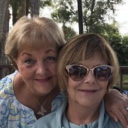 Profile picture of Terri DuLong