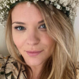 Profile picture of Elizabeth Lavaia