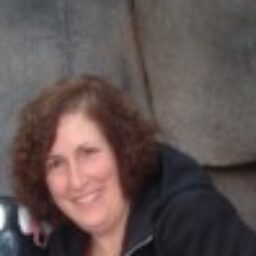 Profile picture of Lori Lucas