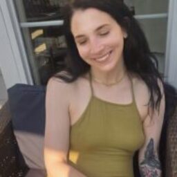 Profile picture of Christine Elizabeth Andrews