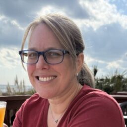 Profile picture of Nonnie Shelburne