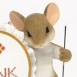 Profile picture of Lori Abraham