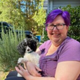 Profile picture of Julie Thomas